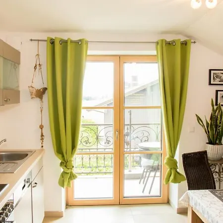 Auf'm Reifnhof Lantgård Riedering